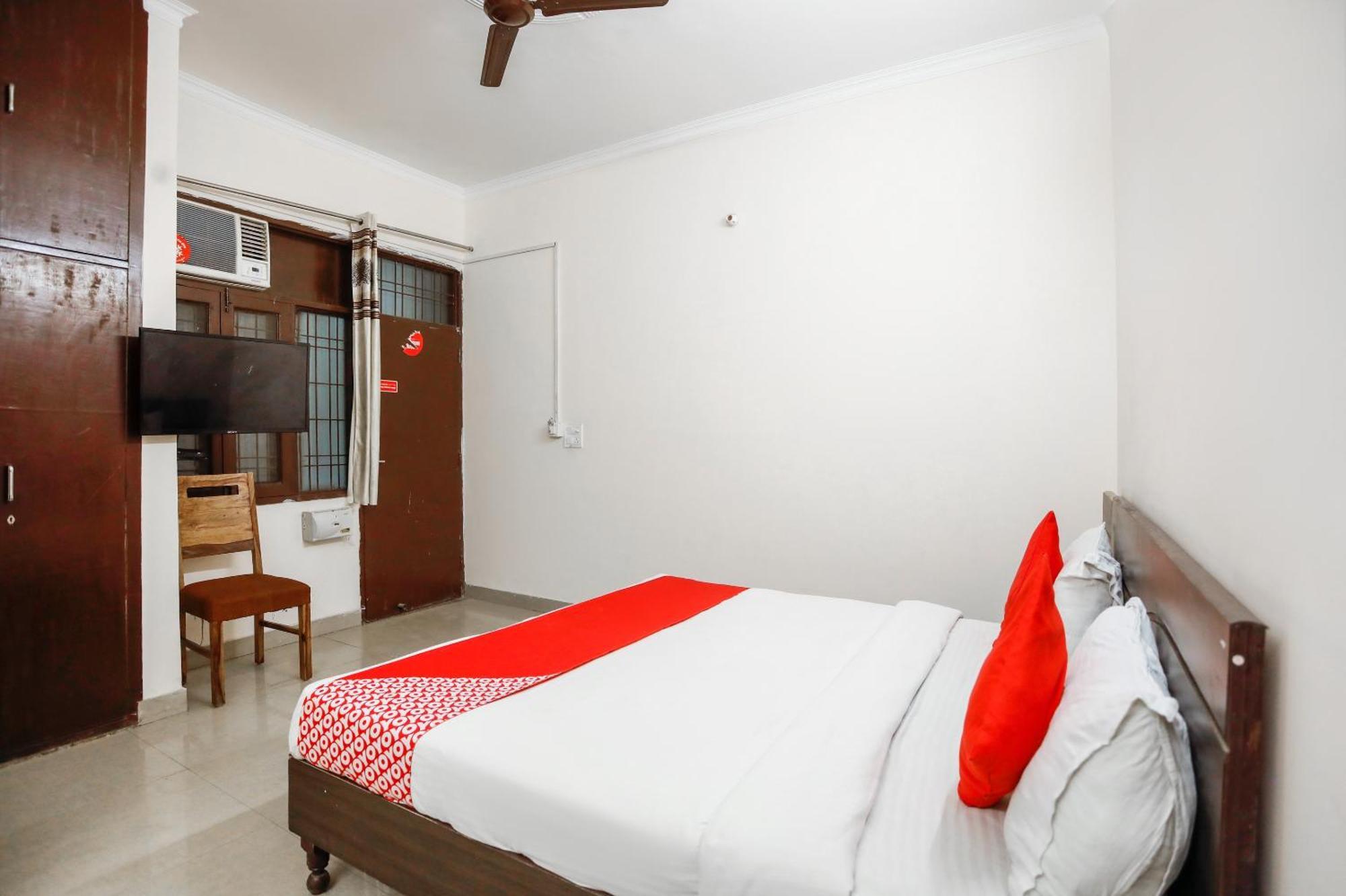 Hotel O Av Residency Near Botanic Garden Of Indian Republic Нойда Экстерьер фото
